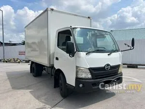 2012 Hino 300 Series 4.0 WU710R-HKMML3 Lorry