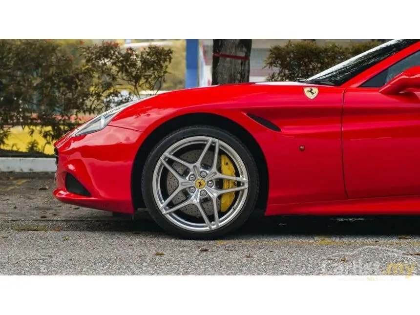 2015 Ferrari California T Convertible