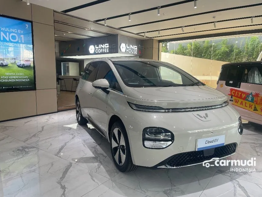 2024 Wuling Cloud EV EV Hatchback