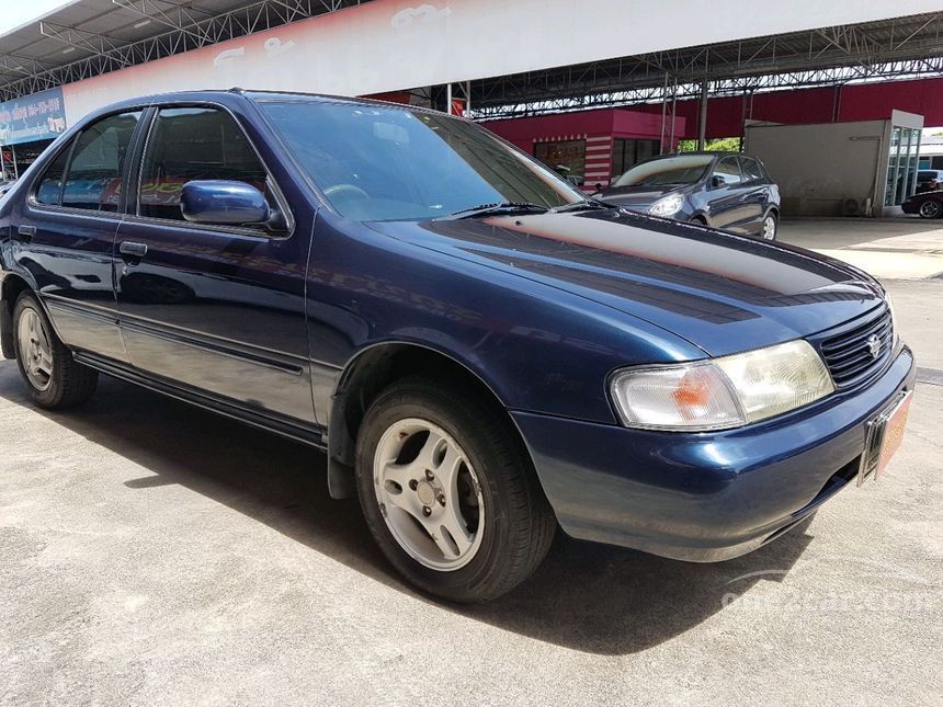 Nissan sunny 1998