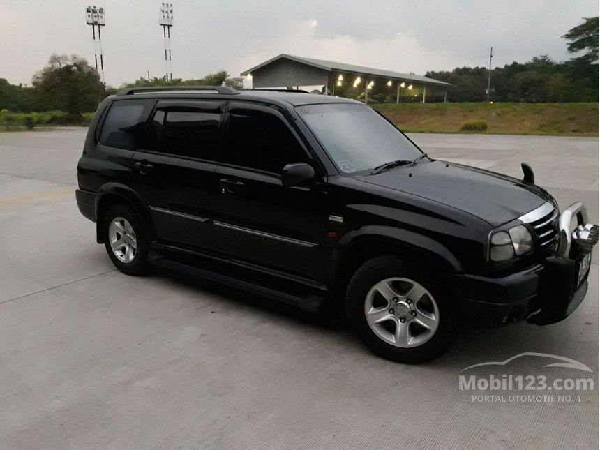 Jual Mobil Suzuki Grand Escudo 2004 XL-7 2.5 di DKI Jual Mobil Suzuki Grand Escudo 2004 XL-7 2.5 di DKI