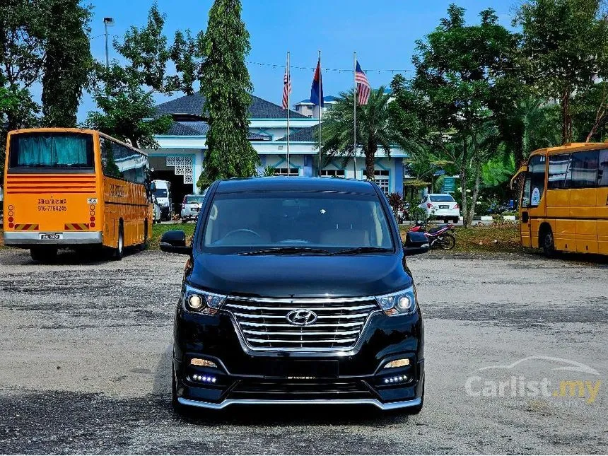 2020 Hyundai Grand Starex Executive Plus MPV