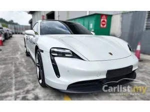 2020 Porsche Taycan 4S Sedan