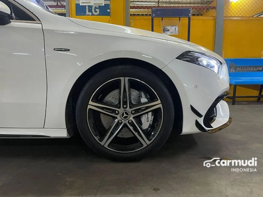 2020 Mercedes-Benz A200 progressive line Sedan