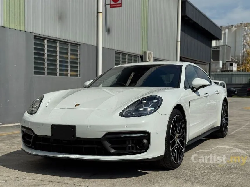 2022 Porsche Panamera Hatchback