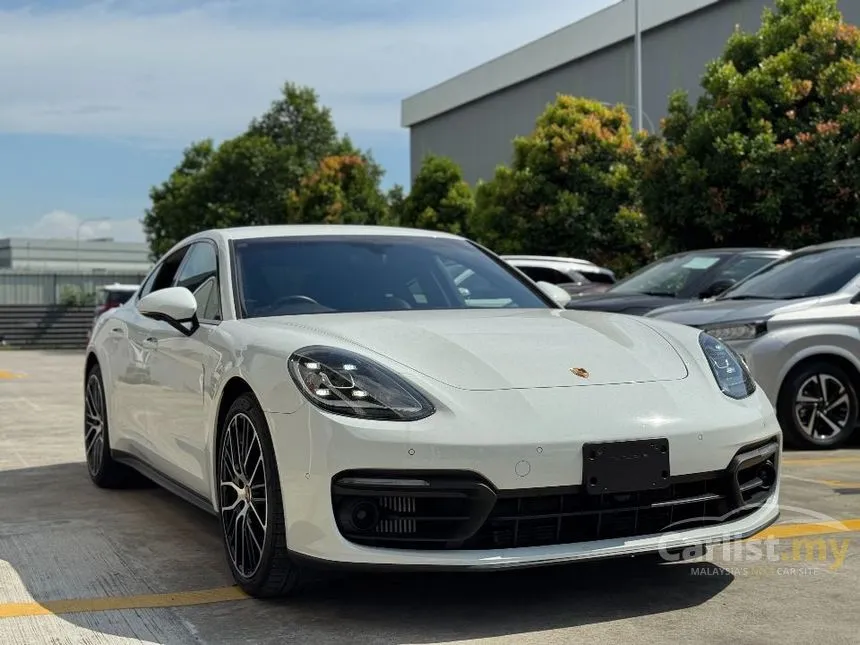 2022 Porsche Panamera Hatchback