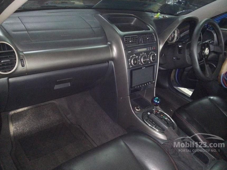 Toyota altezza салон