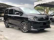 2014 Toyota Voxy 2.0 ZS Year End Sales
