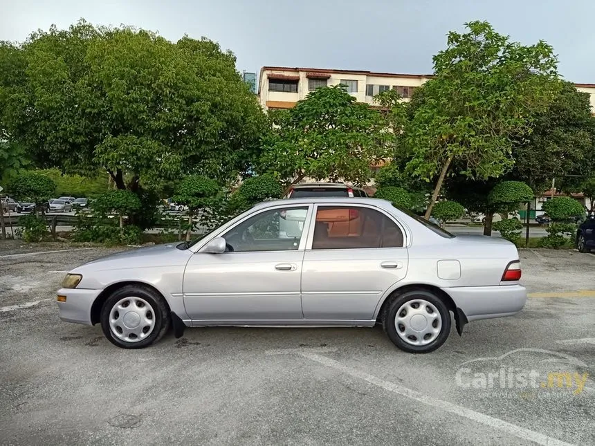 1995 Toyota Corolla SEG Sedan