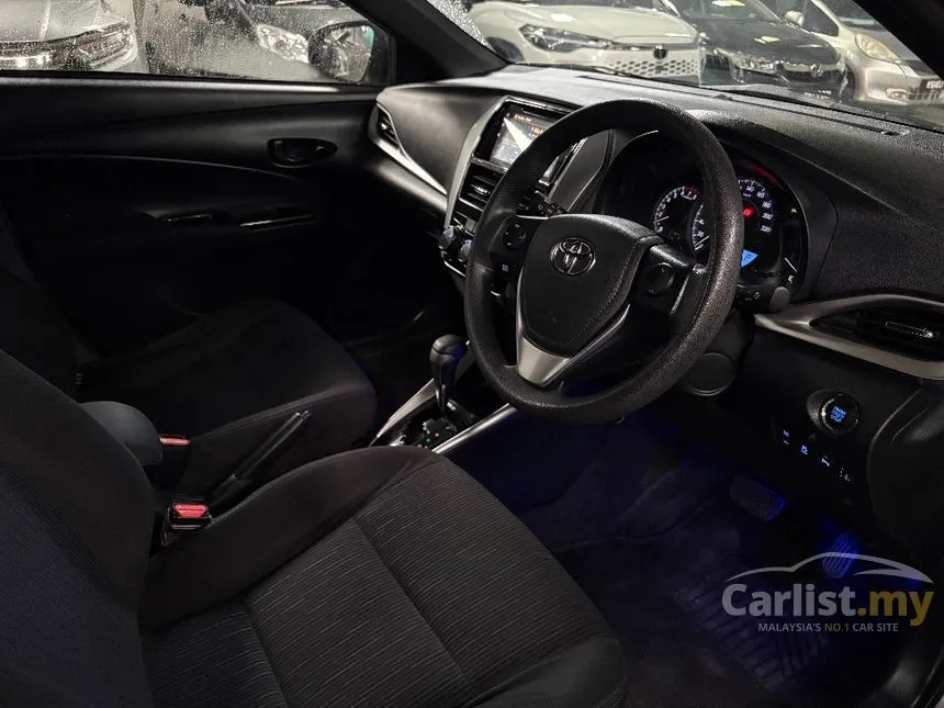 2020 Toyota Yaris E Hatchback