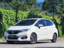 November 2017 Honda Jazz 1.5 h (A) New Facelift, Full spec Version CKD local Brand New by Honda MALAYSIA. Must Buy