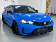 2025 Honda Civic 2.0 Type R Hatchback GRADE 6A ORI SUPER LOW MILEAGE 99.9 LIKE NEW CAR CONDITION READY STOCK
