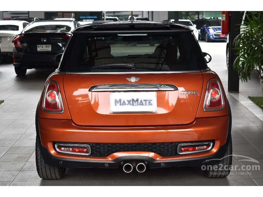 2011 Mini Cooper S Hatchback