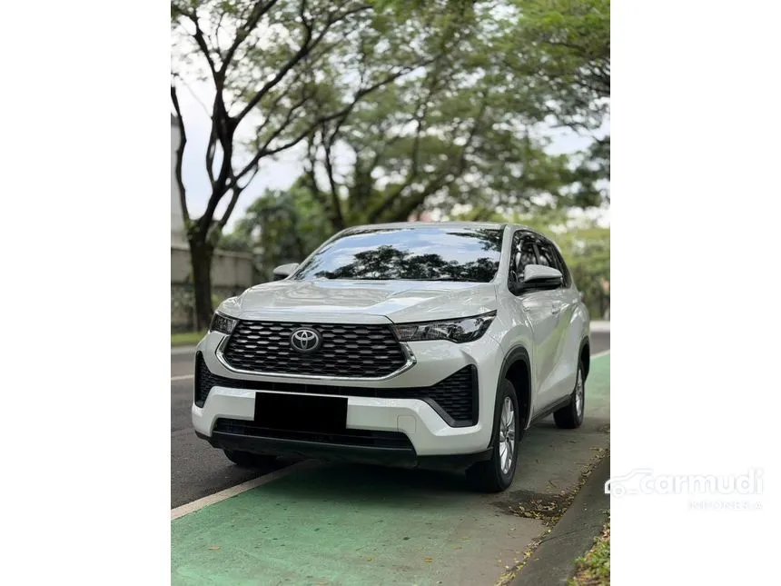 2023 Toyota Kijang Innova Zenix V HV (Premium Color) MPV