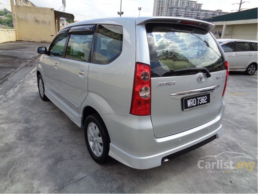 Toyota Avanza 2009: Sebuah Ikon MPV yang Mempengaruhi Lanskap Otomotif Indonesia