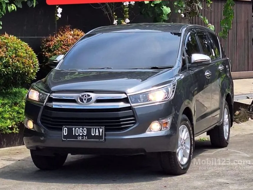 Jual Mobil Toyota Kijang Innova 2019 G 2.4 di Jawa Barat Manual MPV Abu