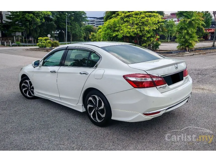 2016 Honda Accord VTi-L Sedan