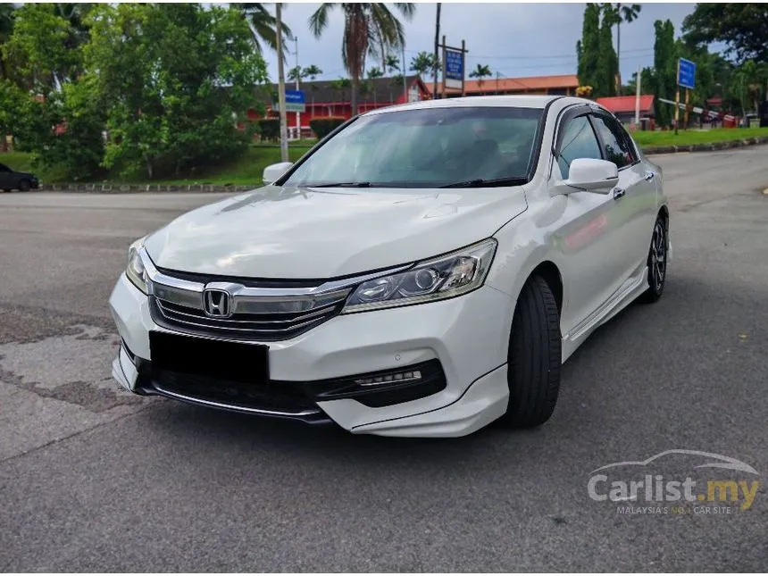 2016 Honda Accord VTi-L Sedan