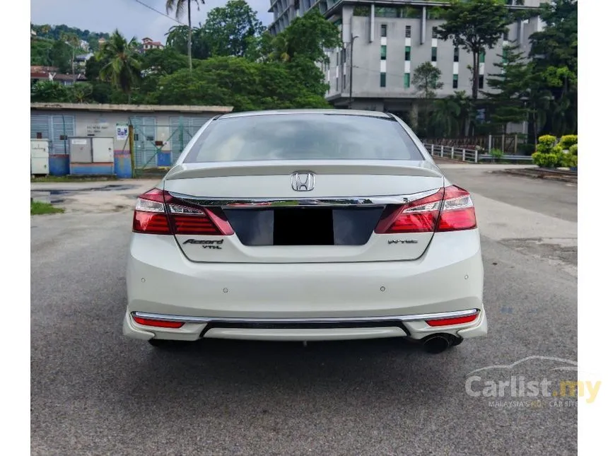 2016 Honda Accord VTi-L Sedan