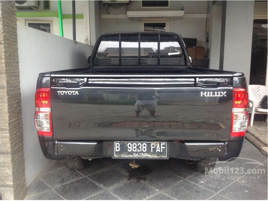 2014 Toyota Hilux S Pick-up