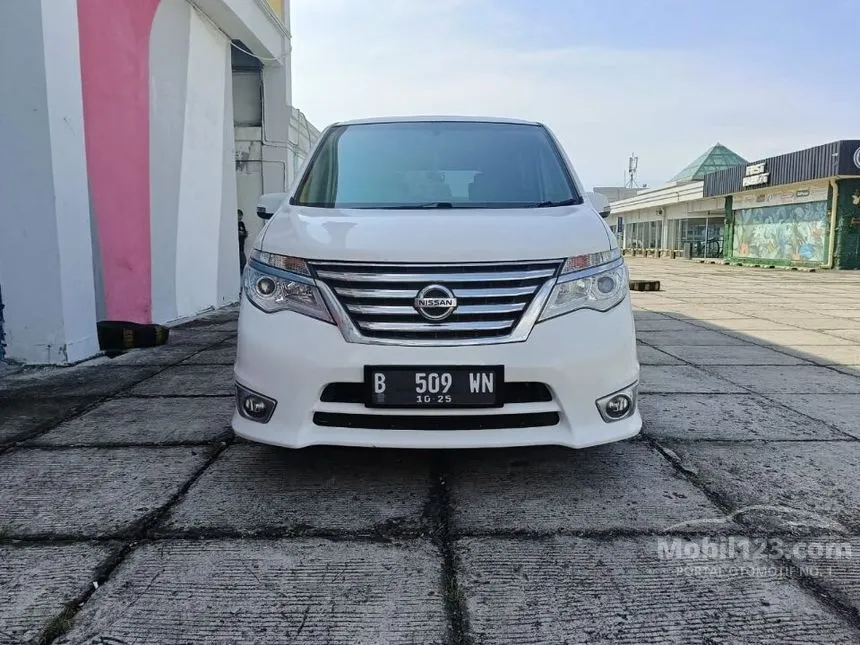 Jual Mobil Nissan Serena 2015 Highway Star 2.0 di DKI Jakarta Automatic MPV Putih Rp 178.000.000