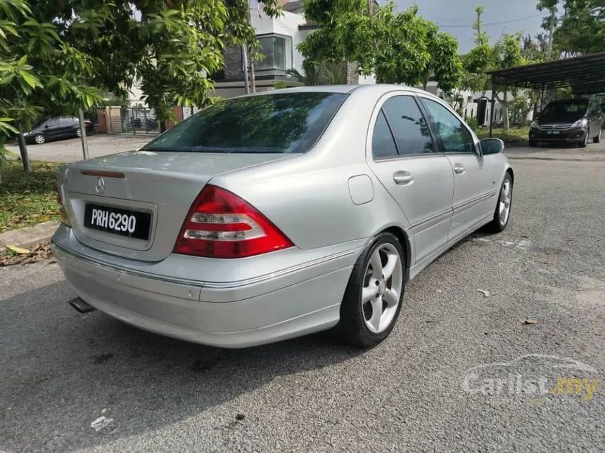 2007 Mercedes-Benz C230 Avantgarde Sedan