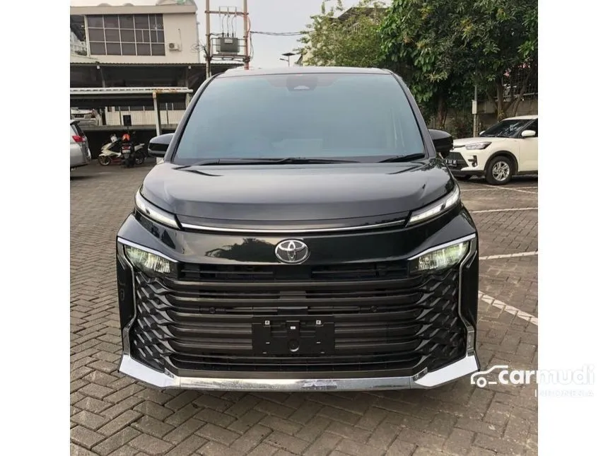 Jual Mobil Toyota Voxy 2023 2.0 di DKI Jakarta Automatic Van Wagon Hitam Rp 598.000.000