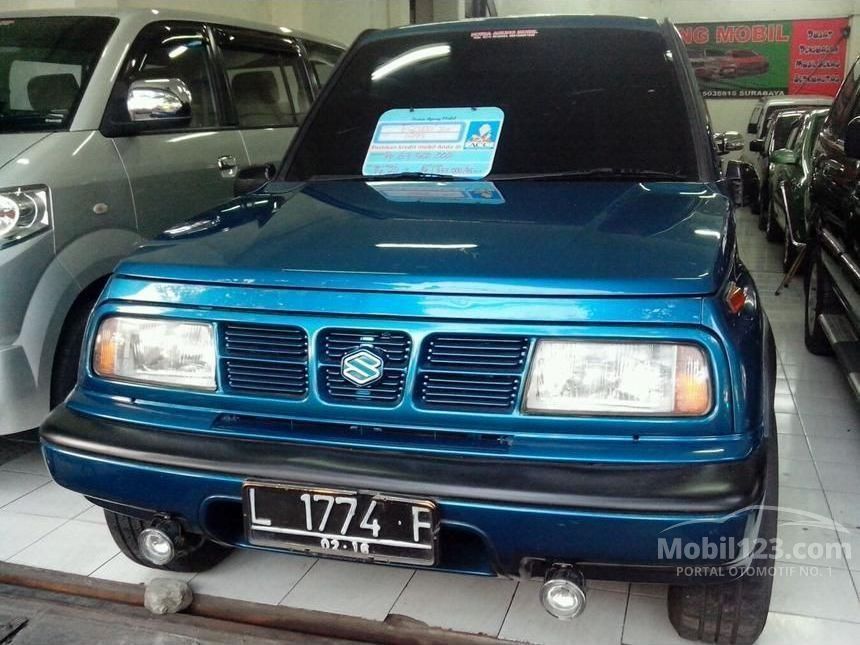 Jual Mobil  Suzuki  Escudo  1995  1 5 di Jawa Timur Manual MPV 