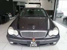 Mercedes-Benz C240 2.6 Avantgarde Sedan