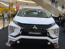 PROMO Mitsubishi Xpander 1.5 Black Edition Wagon
