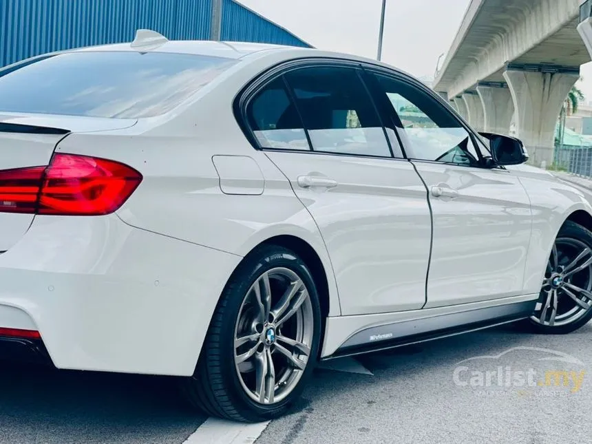 2017 BMW 330e M Sport Sedan