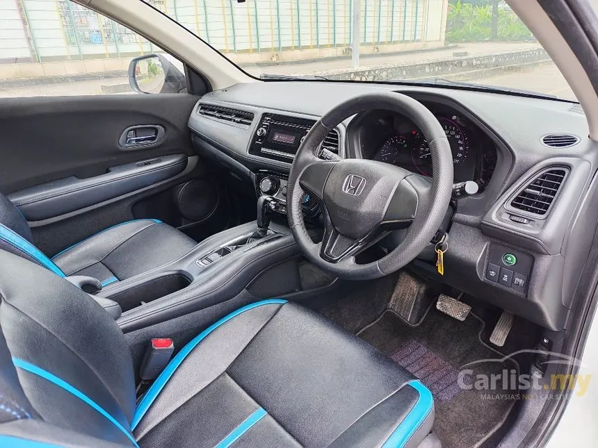 2015 Honda HR-V S SUV
