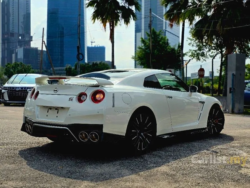 2021 Nissan GT-R - Coupe