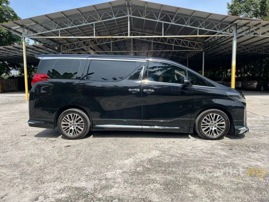 2017 Toyota Alphard MPV