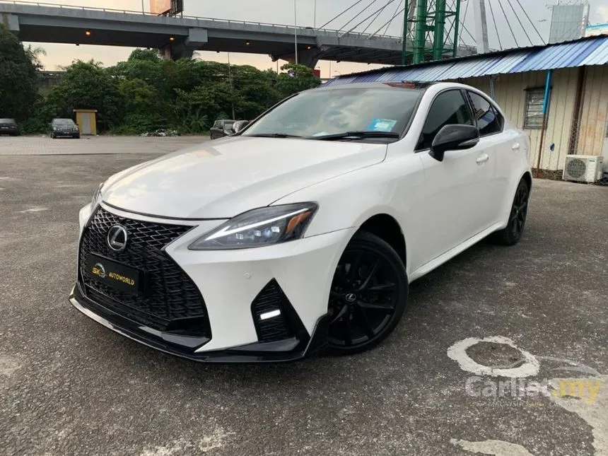 2011 Lexus IS 250 Luxury Sedan