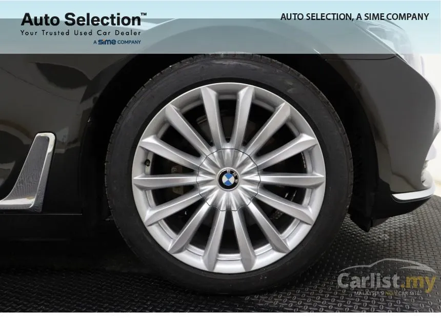 2016 BMW 730Li Sedan