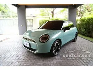 2025 Mini COOPER SE 3-Door Hatchback
