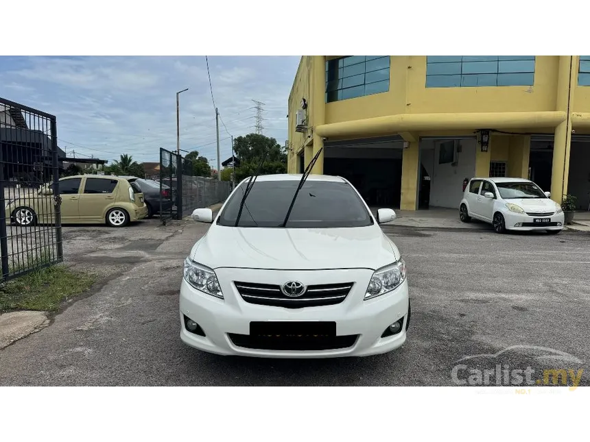 2010 Toyota Corolla Altis E Sedan