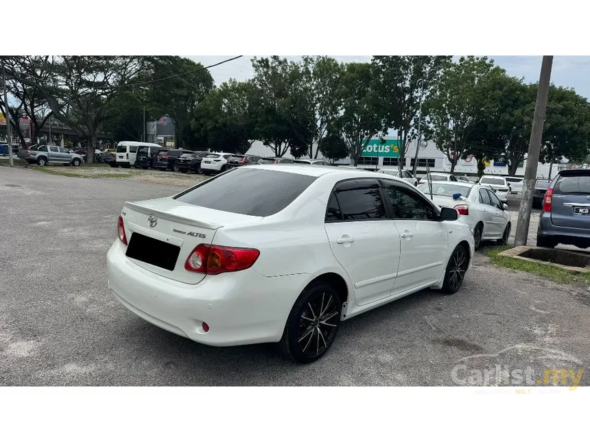 2010 Toyota Corolla Altis E Sedan