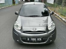 Nissan March XS matic 2012 pemakaian sendiri Low KM