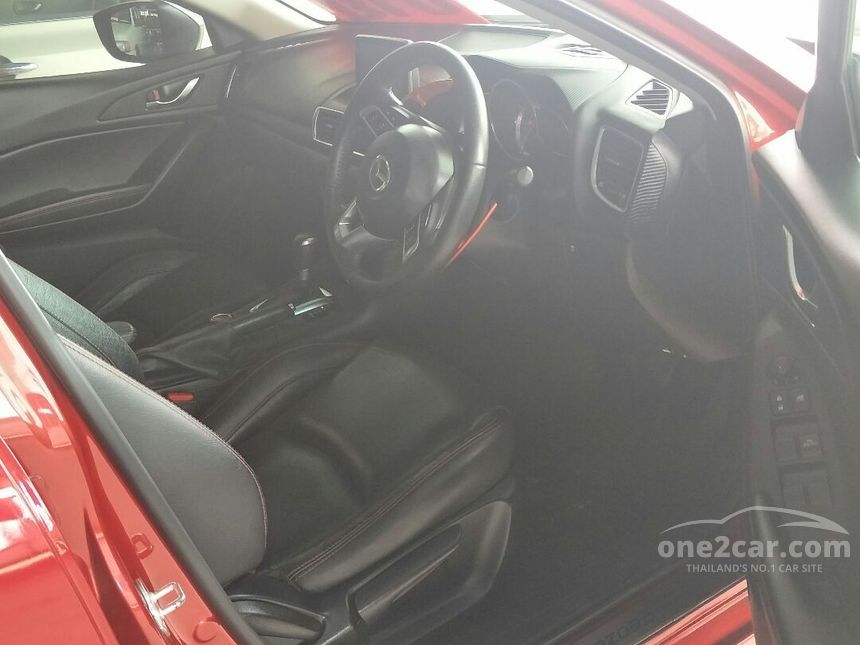 2015 Mazda 3 E Sports Hatchback