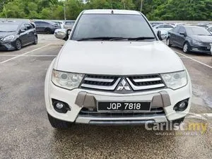 2015 Mitsubishi Triton 2.5 VGT Dual Cab 4X4 Pickup