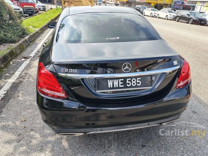 2015 Mercedes-Benz C200 Sedan