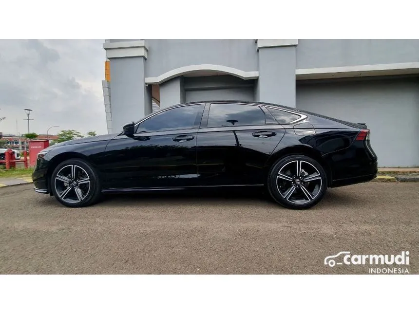 2024 Honda Accord RS e:HEV Sedan