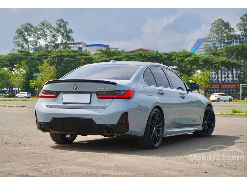 2024 BMW 330i M Sport Pro Sedan