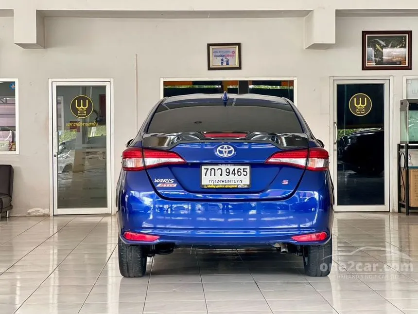 2018 Toyota Yaris Ativ S Sedan