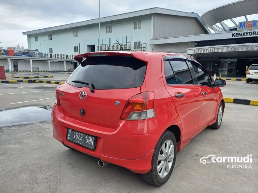 2012 Toyota Yaris E Hatchback