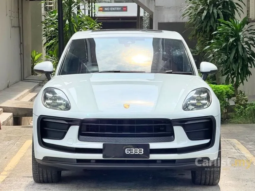 2018 Porsche Macan SUV