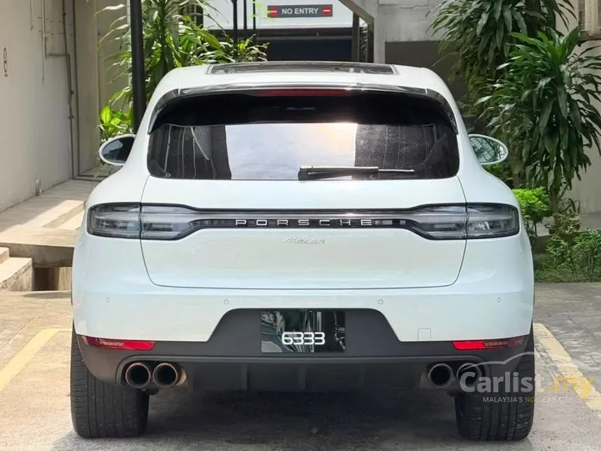 2018 Porsche Macan SUV
