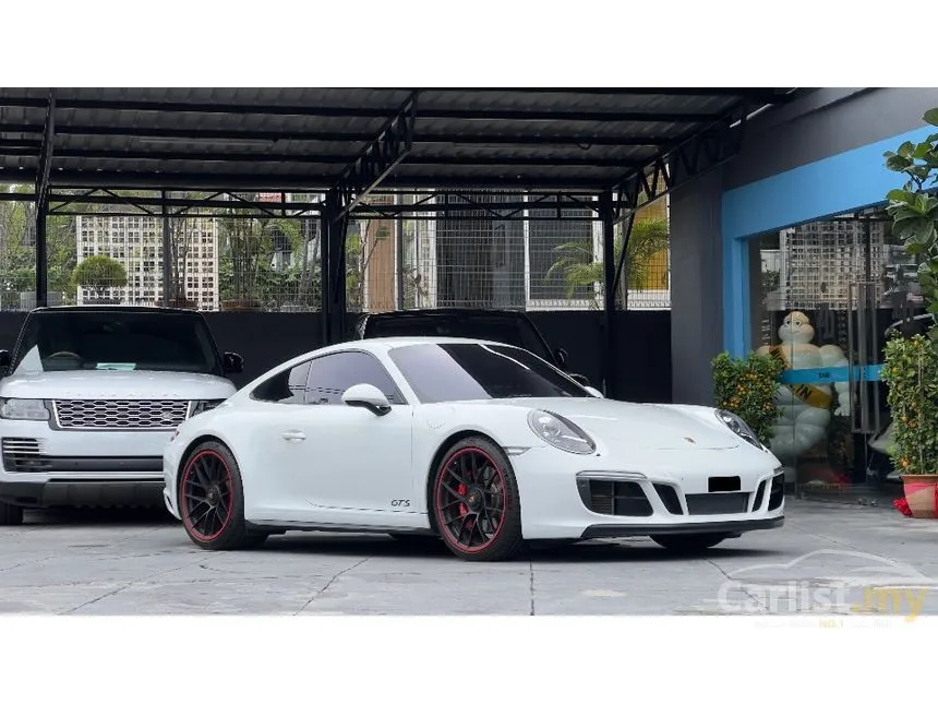 2019 Porsche 911 Carrera GTS Coupe